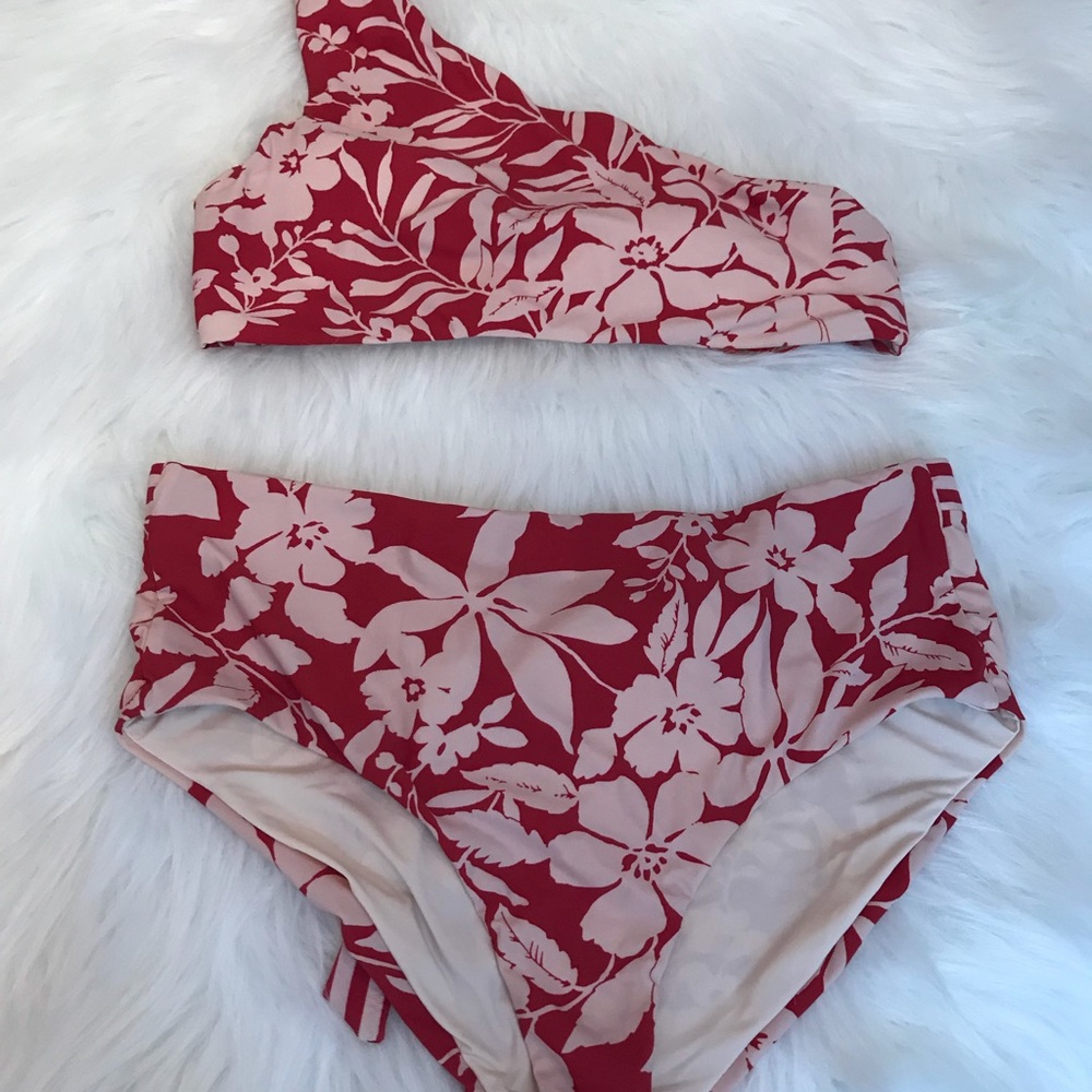 Red Carter 2 Piece swimsuit